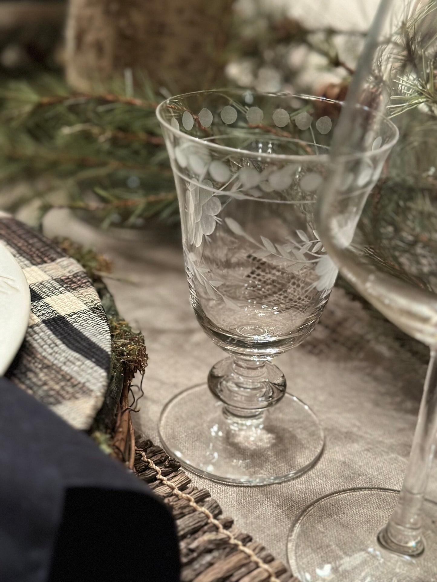 Stemmed Etched Fleur Goblets Set of 4