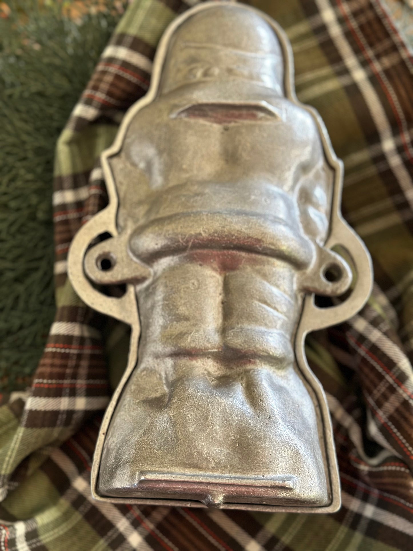 Aluminum Santa Cake Mold