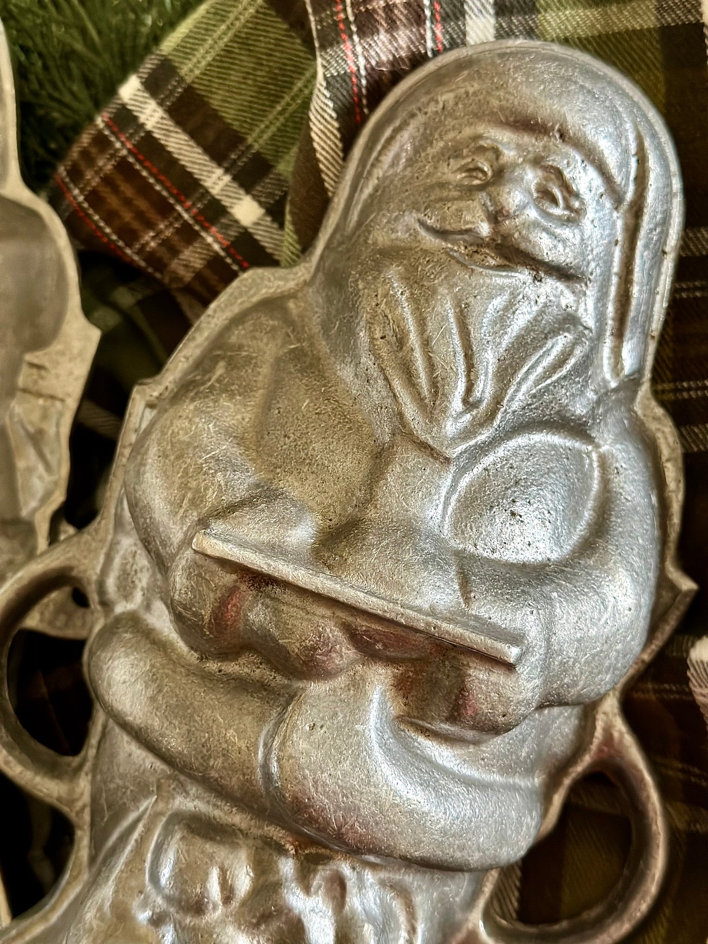 Aluminum Santa Cake Mold