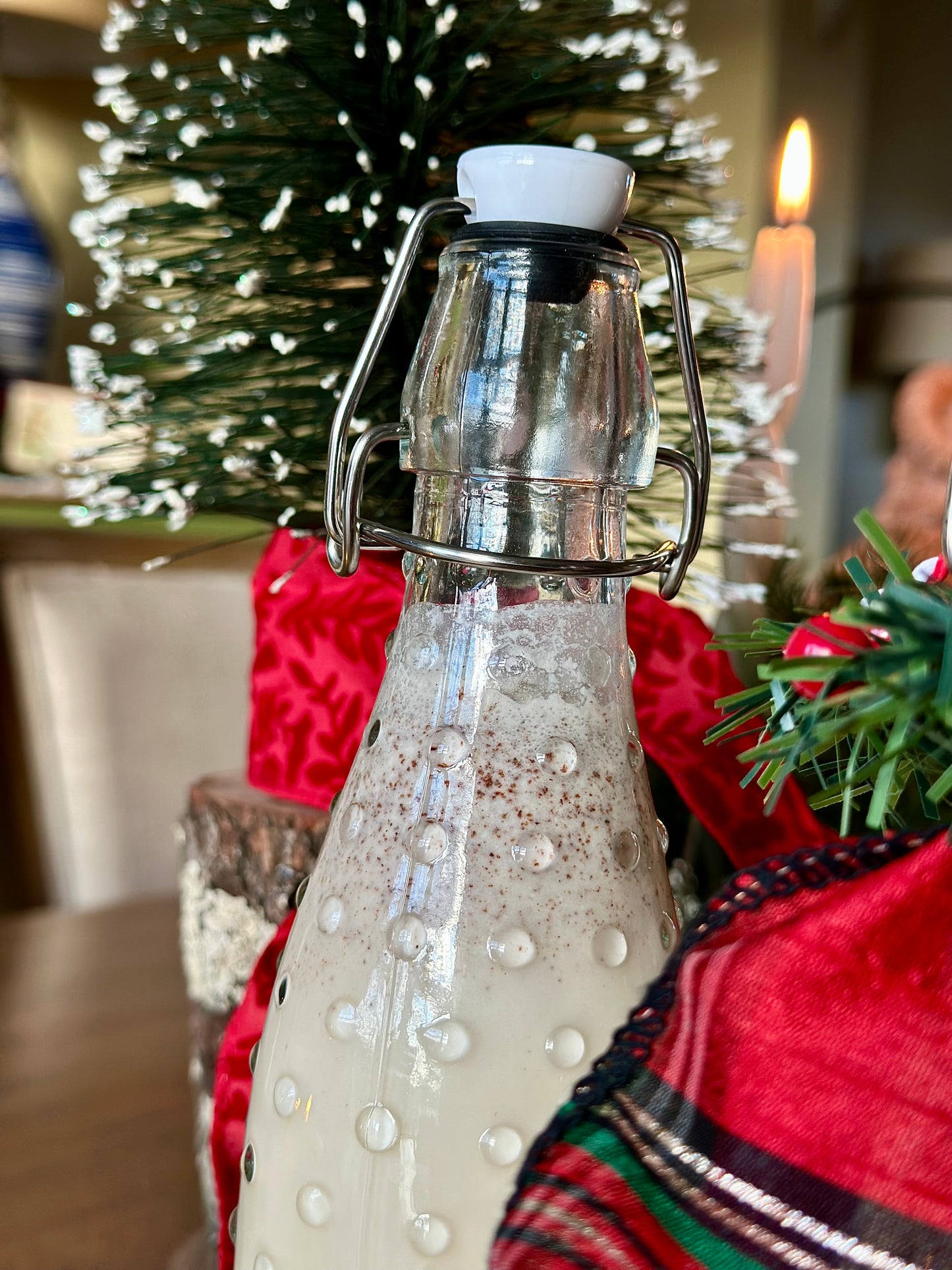 Dotted Swiss Swing Top Bottles